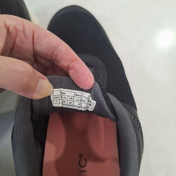 Vionic Gored-Lace Athletic Sneakers - Reign Black Size 7W - Picture 4 of 9